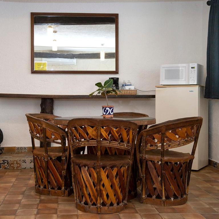 Hotel Amar Inn - Double Room with Partial Sea View - 5