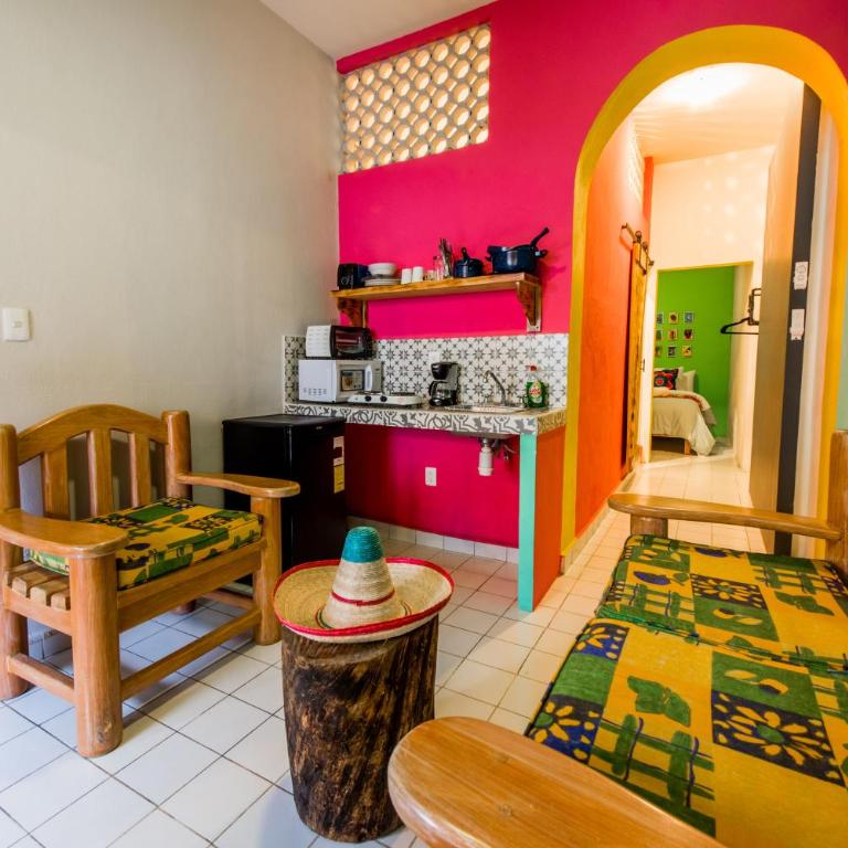 CASA MARÍA MALECÓN - Estudio con balcón - 6