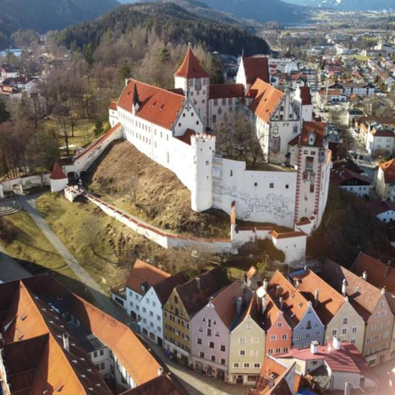 Ferienhaus Lieblingsplatz-Füssen - stilvoll urlauben & wohnen - Villa - 2