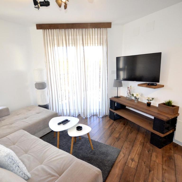 C l e a n&C o z y Apartmani Divcibare - Apartman sa 1 Spavaćom Sobom - 1