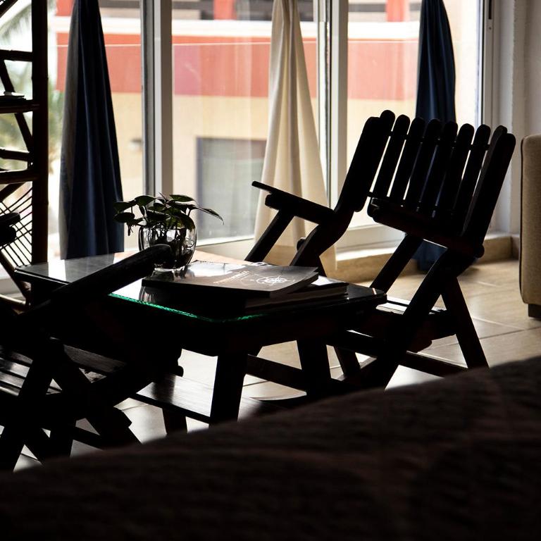 Hotel Amar Inn - Superior King Room with Partial Sea View - 12