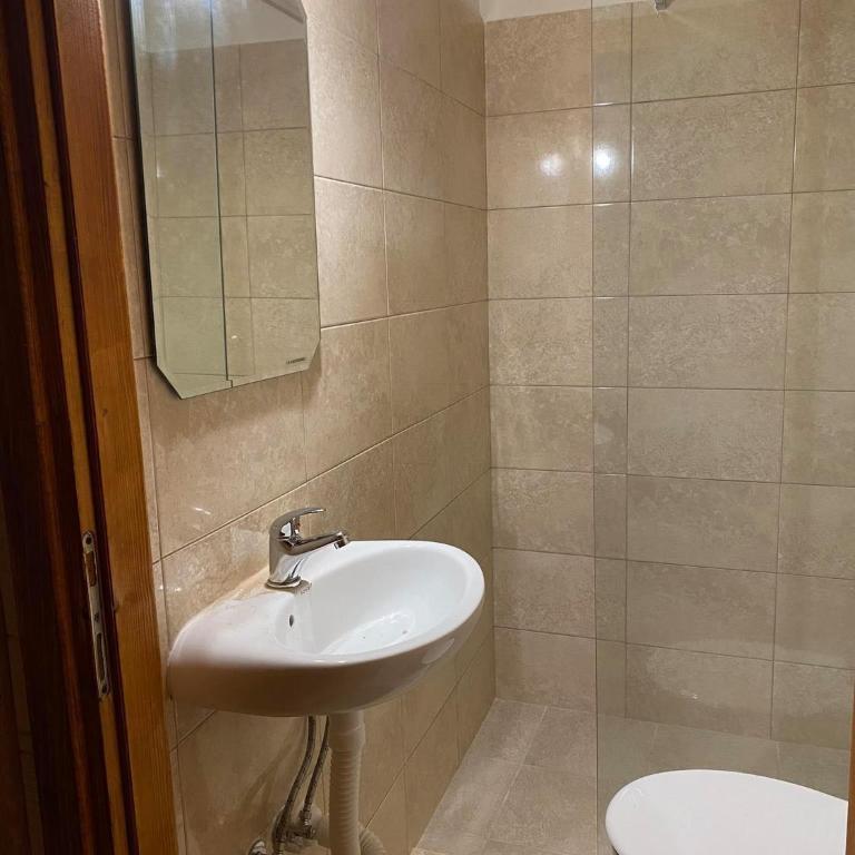 Ranc Mujica - One-Bedroom Apartment - 8