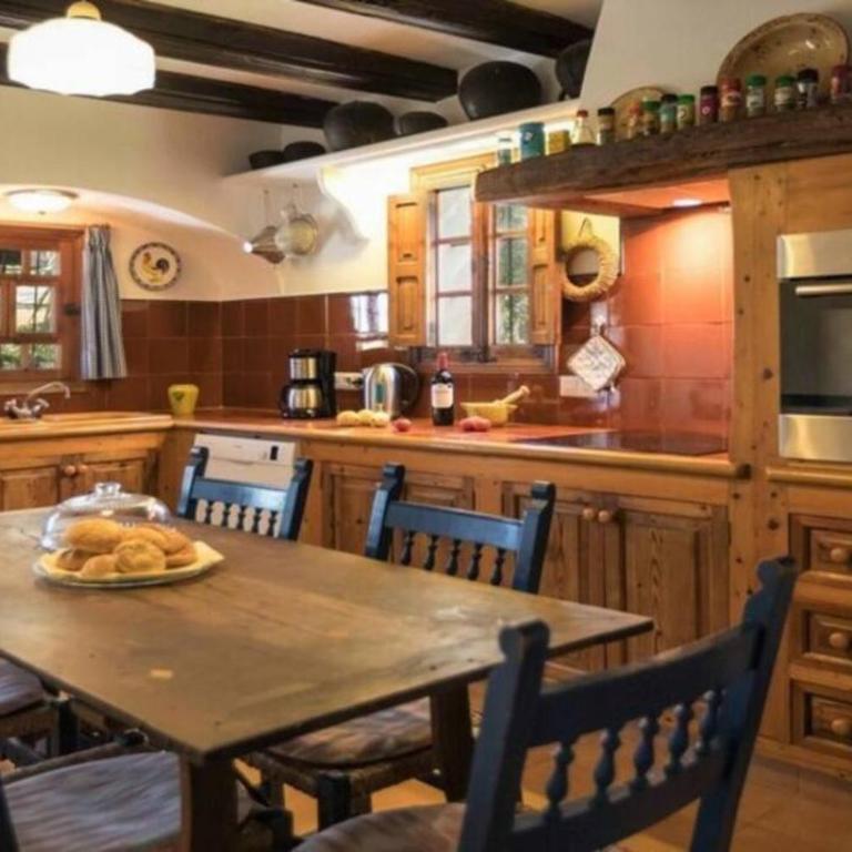 Villa Nord - Typical Majorcan Villa, private pool, bbq, mediterranean garden, petfriendly - Villa - 22