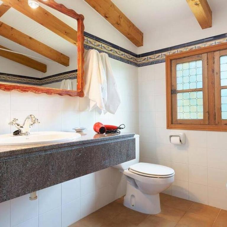 Villa Nord - Typical Majorcan Villa, private pool, bbq, mediterranean garden, petfriendly - Villa - 28
