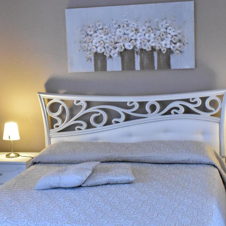 Bed and Breakfast Il Girasole - Camera Tripla con Bagno Privato Esterno - 3