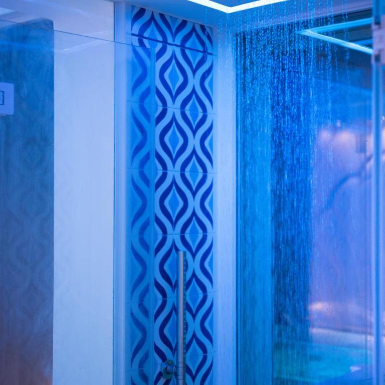 Villa Fiorentino - Suite di Lusso con Piscina Privata e Vista Mare - 7