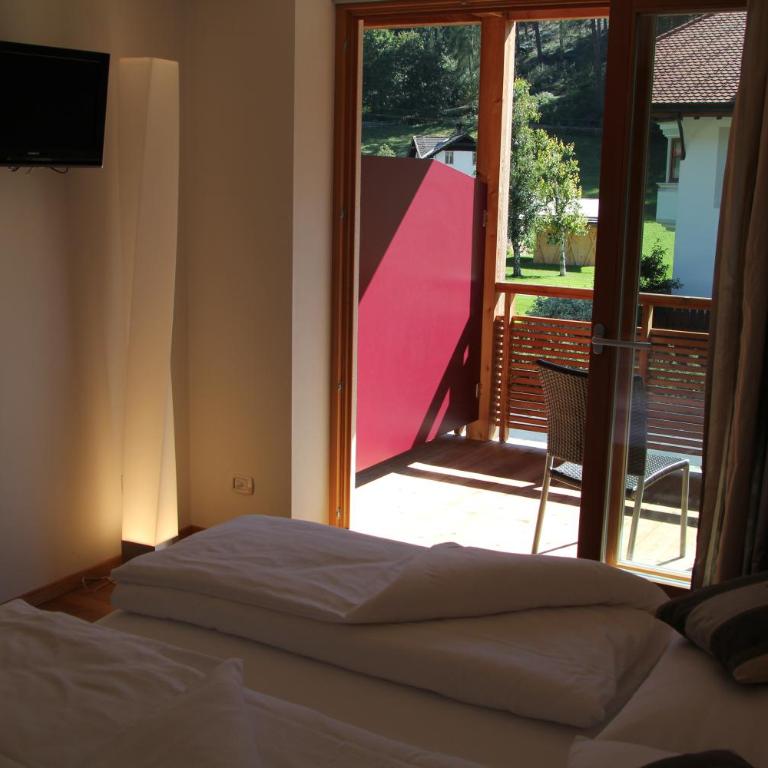 Garni - Hotel Am Burghuegel - Doppelzimmer - 5