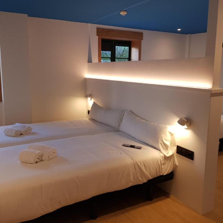 Alameda Rooms Santiago - Standard Family Room - 11