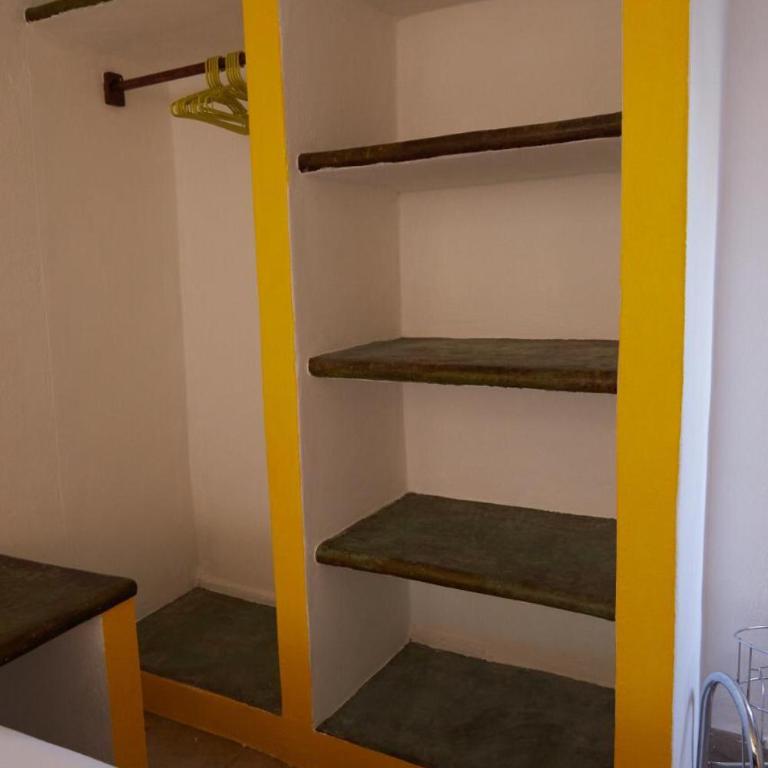 Pargos Hotel & Cowork - Estudio Doble con zona de cocina - 2 camas - 11