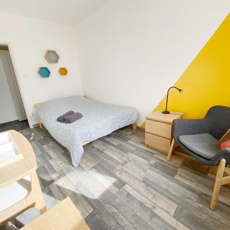 021 CHIC & COSY GRAND APPART 84m2 HYPERCENTRE WIFI SMART TV NETFLIX - Appartement 3 Chambres - 20