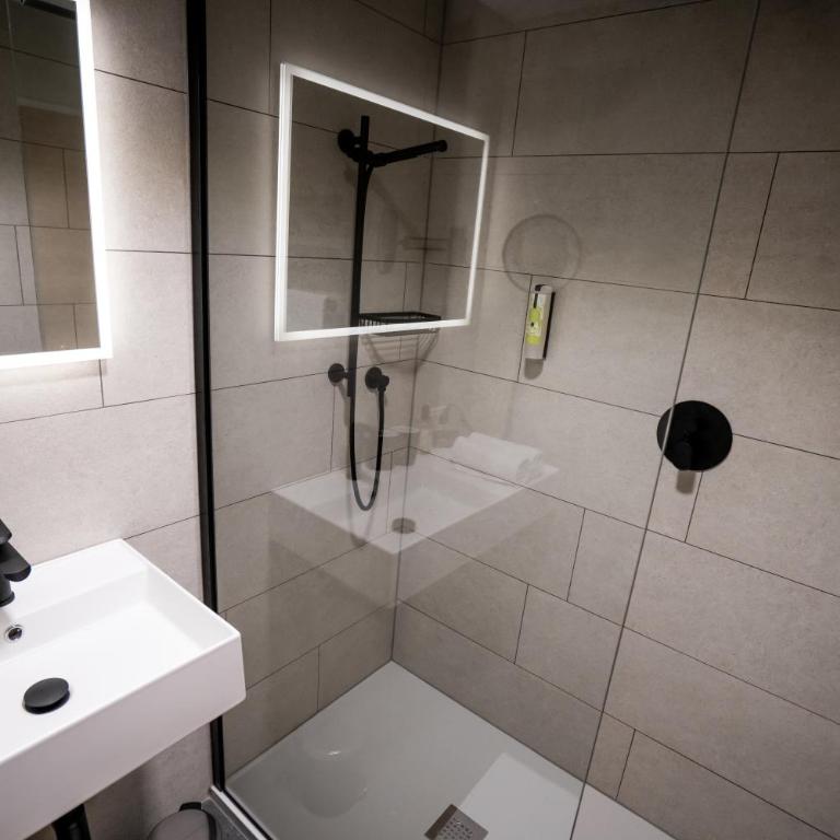 Hotel Christina - Suite - 14