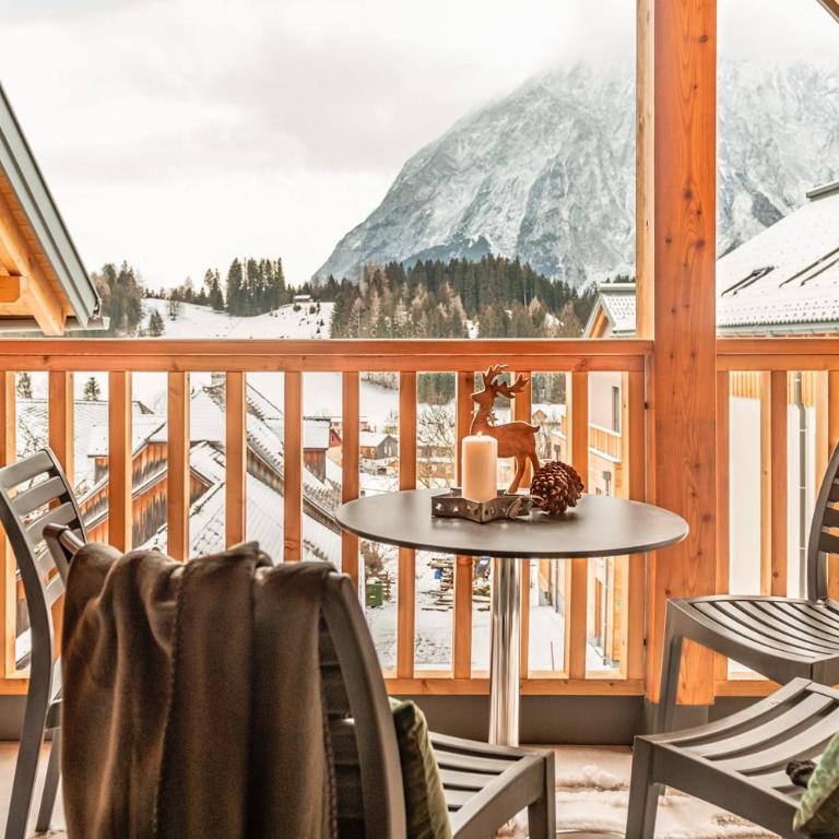 die Tauplitz Lodges - Alm Lodge A13 by AA Holiday Homes - Apartment mit Blick auf die Berge - 9