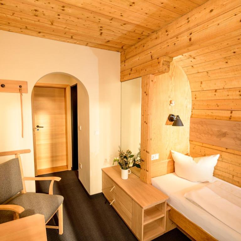 Bavaria Biohotel - Allein und gemütlich - 2