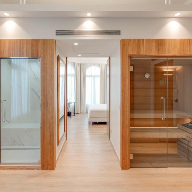 Hotel Boutique Mirlo Barcelona - Suite Mirlo with Hammam, Hydromassage Bathtub and Sauna - 1