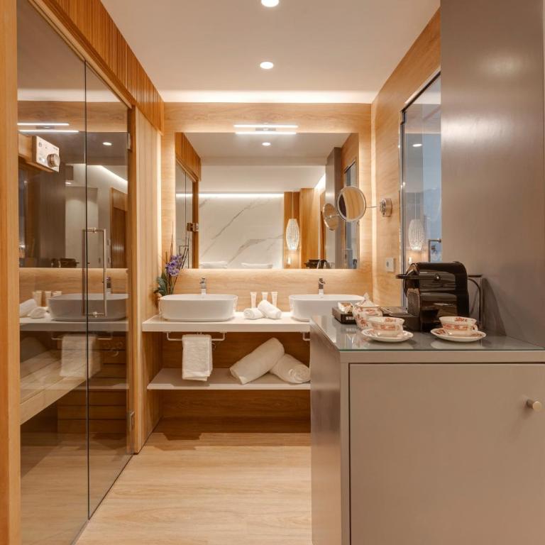 Hotel Boutique Mirlo Barcelona - Suite with Hammam, Hydromassage Bathtub, Sauna and Terrace - 3