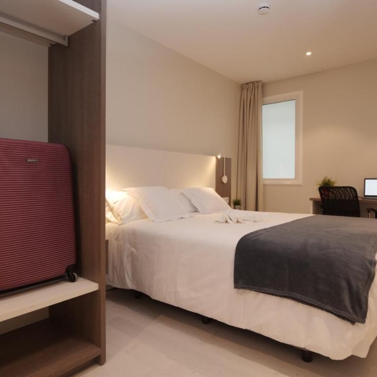 Hotel Ciudadela Pamplona - Habitación Doble interior - 1 o 2 camas - 8