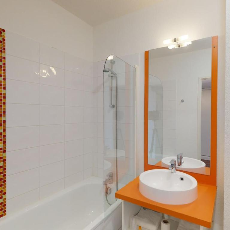 Alezan Hôtel & Résidence - Chambre Lits Jumeaux - 4