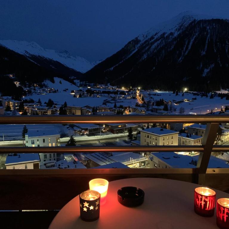 Spectacular View & Central Location in Davos - Apartment - 22
