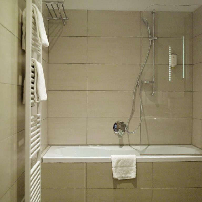 Hotel Drei Raben - Classic Einzelzimmer - 4