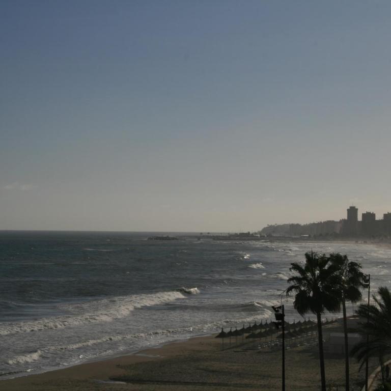 APARTAMENTO EN PRIMERA LINEA/BEACHFRONT APARTMENT - Apartamento de 3 dormitorios - 69