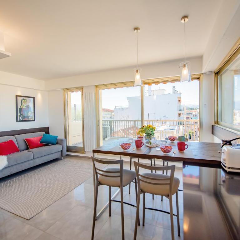 High Standing with Incredible Old Antibes and Sea views - Appartement 1 Chambre - 34