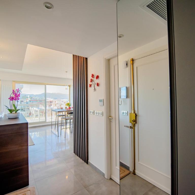 High Standing with Incredible Old Antibes and Sea views - Appartement 1 Chambre - 44