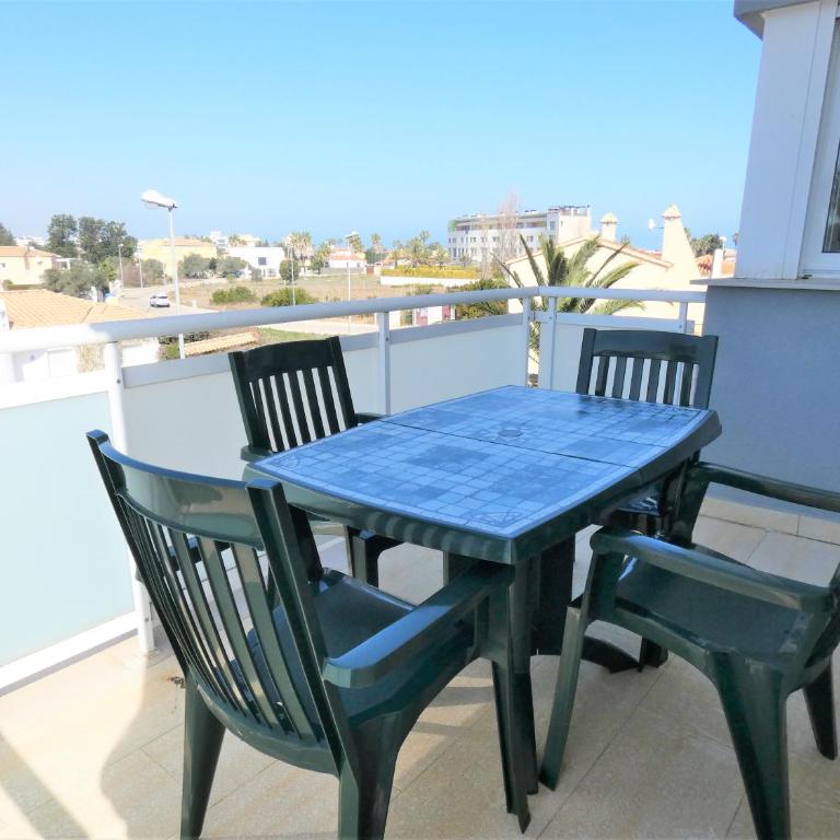 Anacasa Renoir Oliva Nova MET AP204 - Apartamento - 2