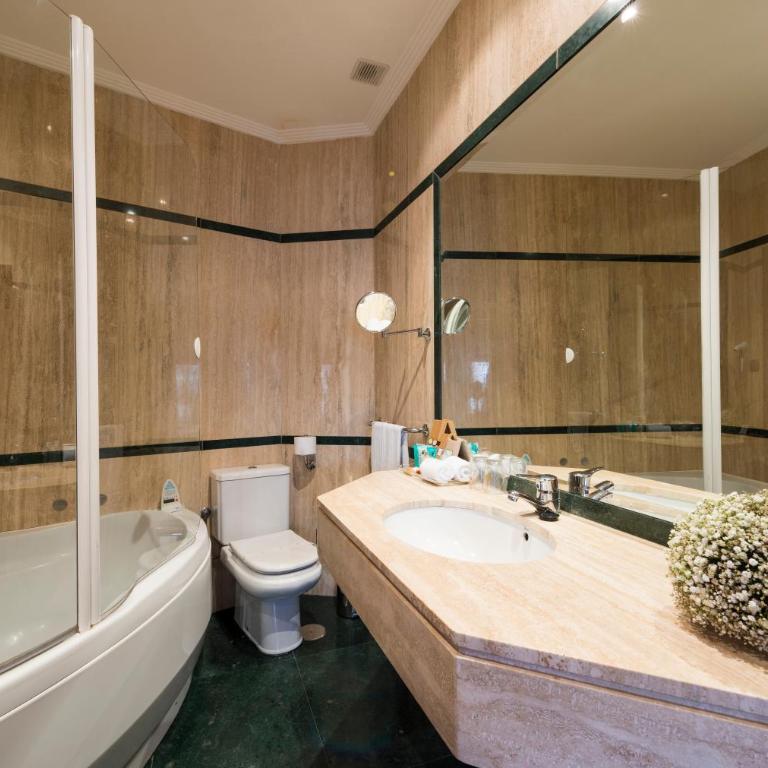 FC Infantas de León - Habitación Doble Deluxe con bañera de hidromasaje - 3