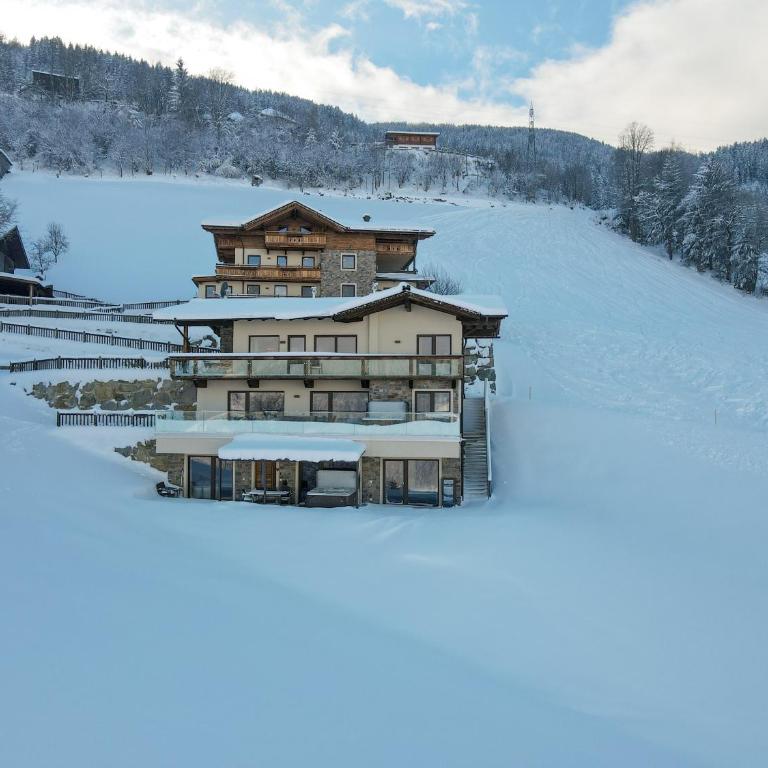 Chalets & Apartments Wachterhof - Deluxe Chalet mit 4 Schlafzimmern, Whirlpool und Sauna - 11