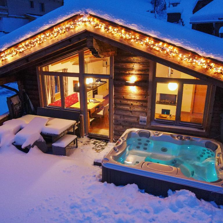 Chalets & Apartments Wachterhof - Deluxe Chalet mit Whirlpool und Sauna - 12