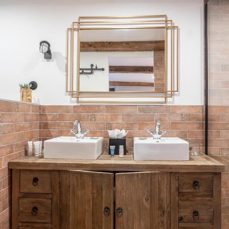 La Maison du Corsaire et Les Ateliers - Chambre Double avec Salle de Bains Privative - 1
