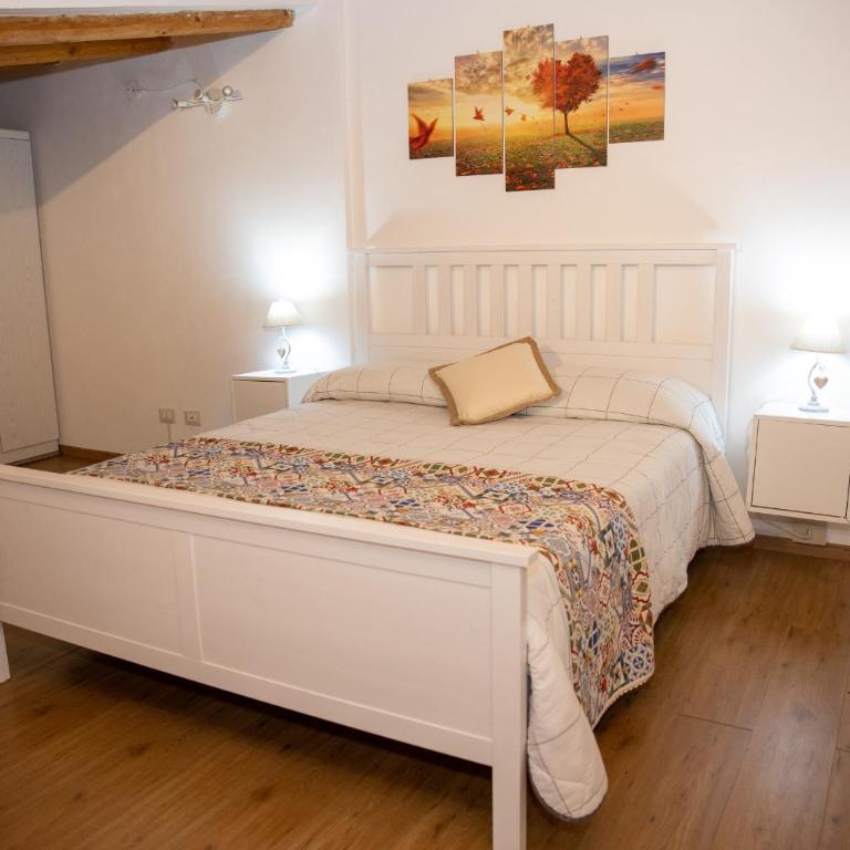 Casa ro cori, 10 minuti a piedi dalla Cattedrale - Casa con 1 Camera da Letto - 5