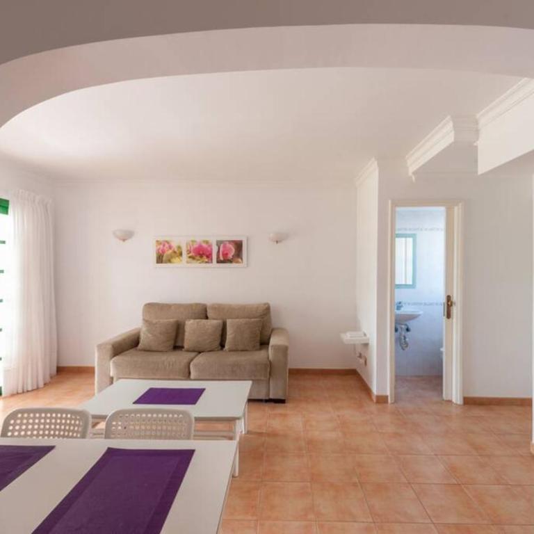 Dúplex con jardín y buenas vistas - Apartamento - 10