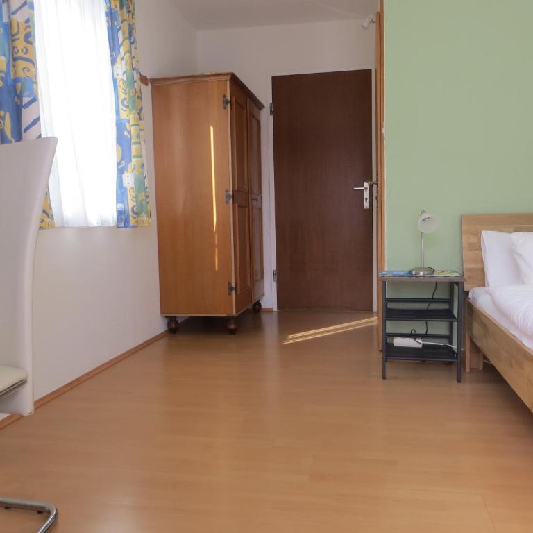 Garni Haus Jagerwirt - Single Room with Balcony - 3