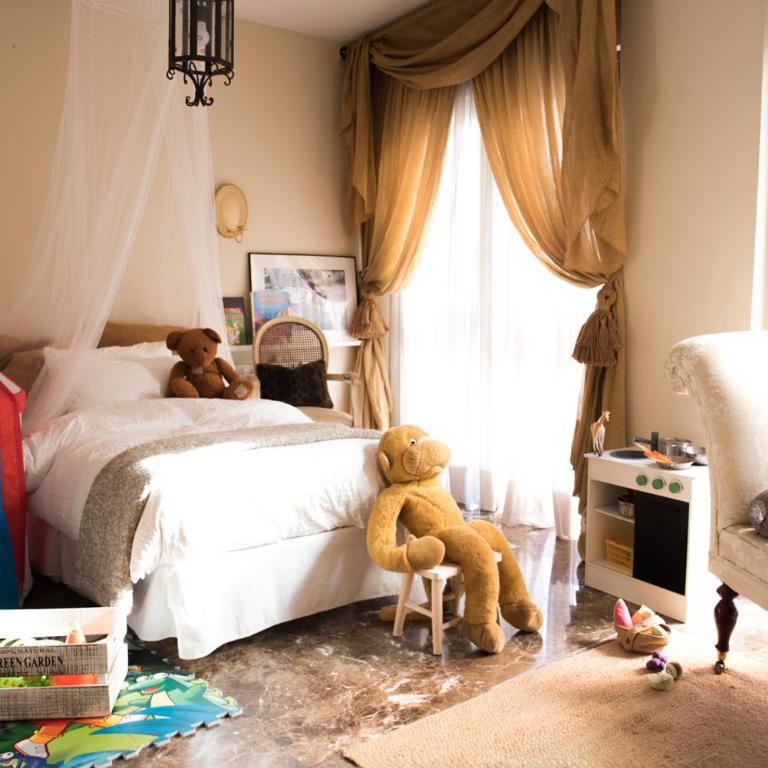 Bright apartment in the city center - Apartment - 4