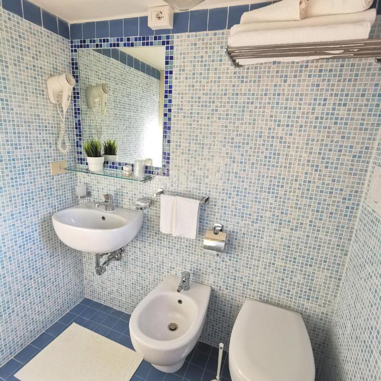 Hotel Bellini - Standard Double Room - 6