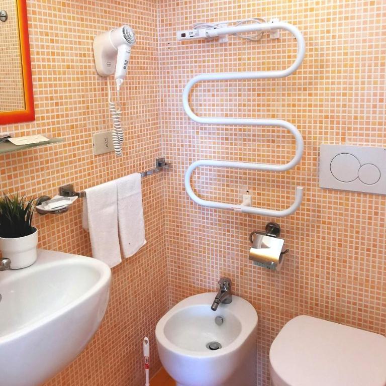 Hotel Bellini - Standard Double Room - 10