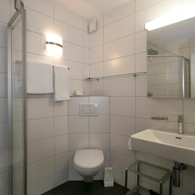 Baron / Baronesse Apartments - Superior Apartment - 6