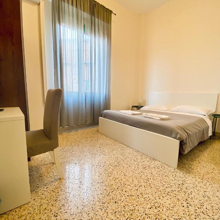 Mamamia #Politeama - Camera Familiare con Bagno Privato - 8
