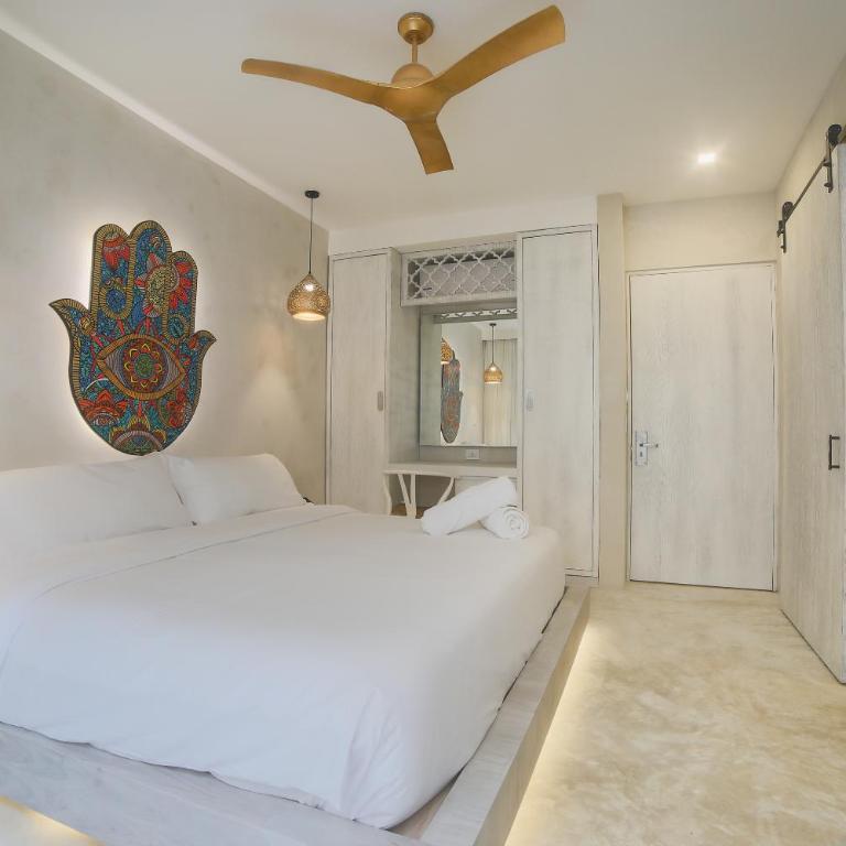 Layla Tulum - Adults Only - Habitación con cama extragrande y balcón - 9