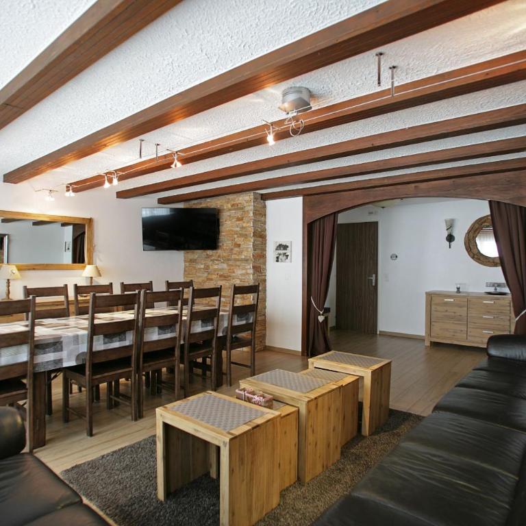 Baron / Baronesse Apartments - Deluxe Apartment - 9