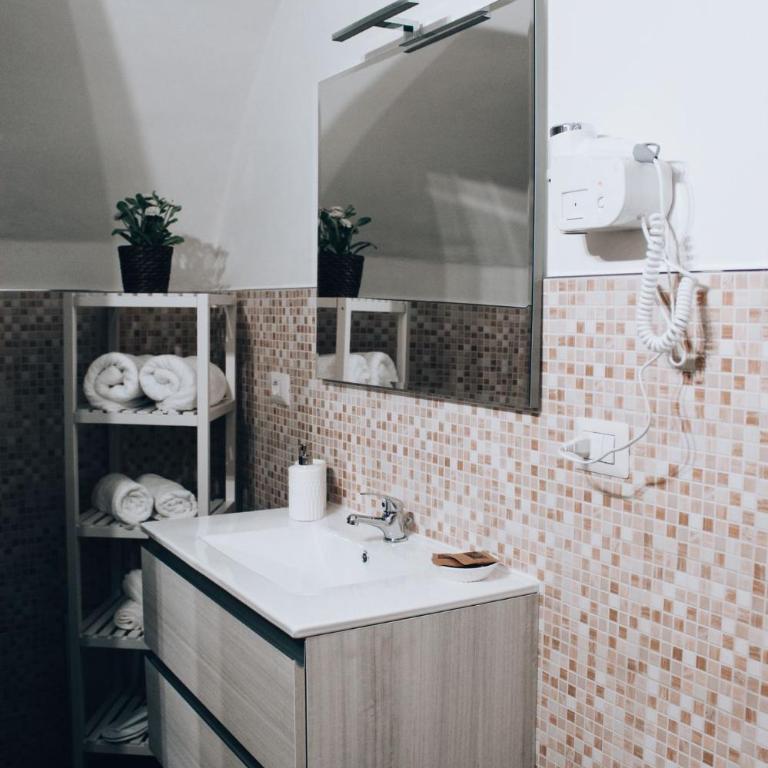 MYRRH CASA VACANZE - Appartamento con 1 Camera da Letto - 6