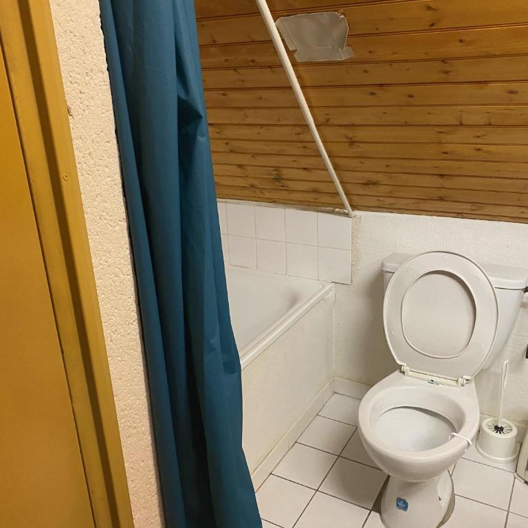 33 Boulevard Charles de Gaulle - Appartement - 13