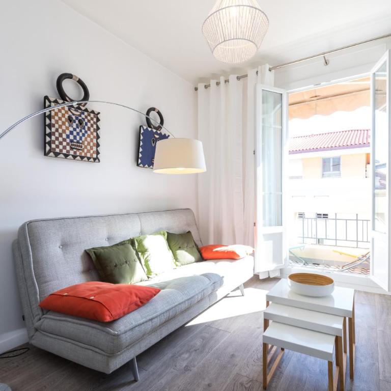 Cosy 1 Bdr near Garibaldi Square - Top Floor & AC - Appartement - 10