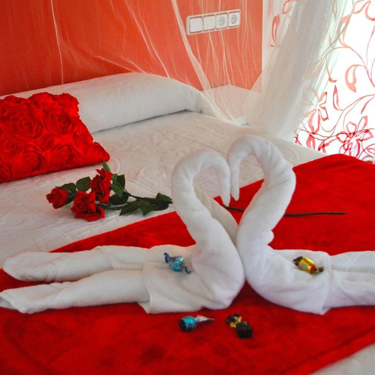 Madrid City Rooms - Superior Double Room with Balcony - 2
