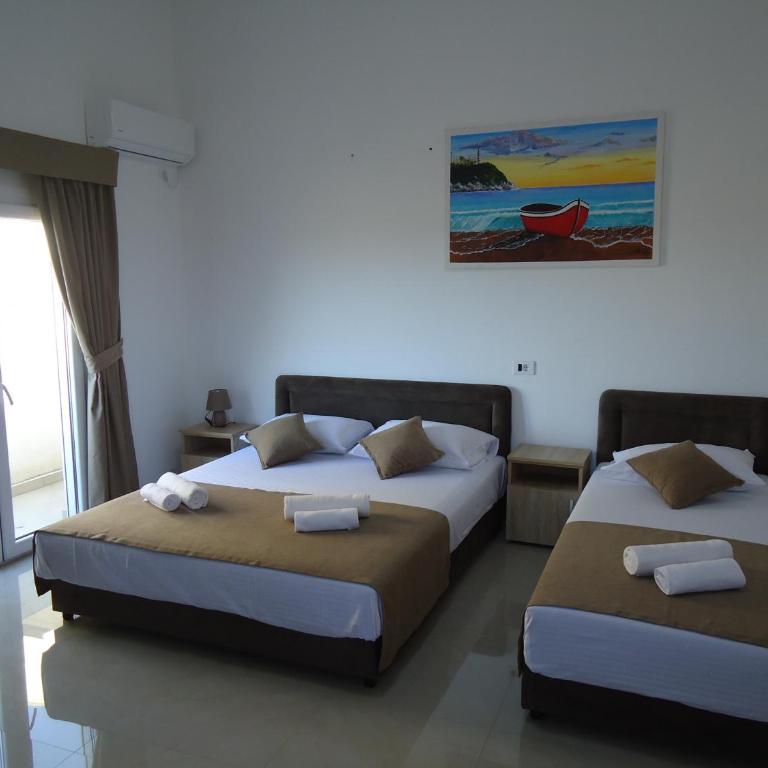 Vila Nina Donji Štoj - Apartment with Balcony - 9