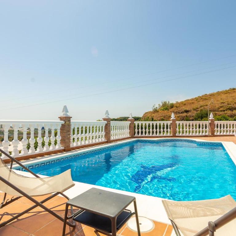 VILLA ANDALUCÍA: cerca de todo, intimidad y espacio - Villa de 3 dormitorios - 10