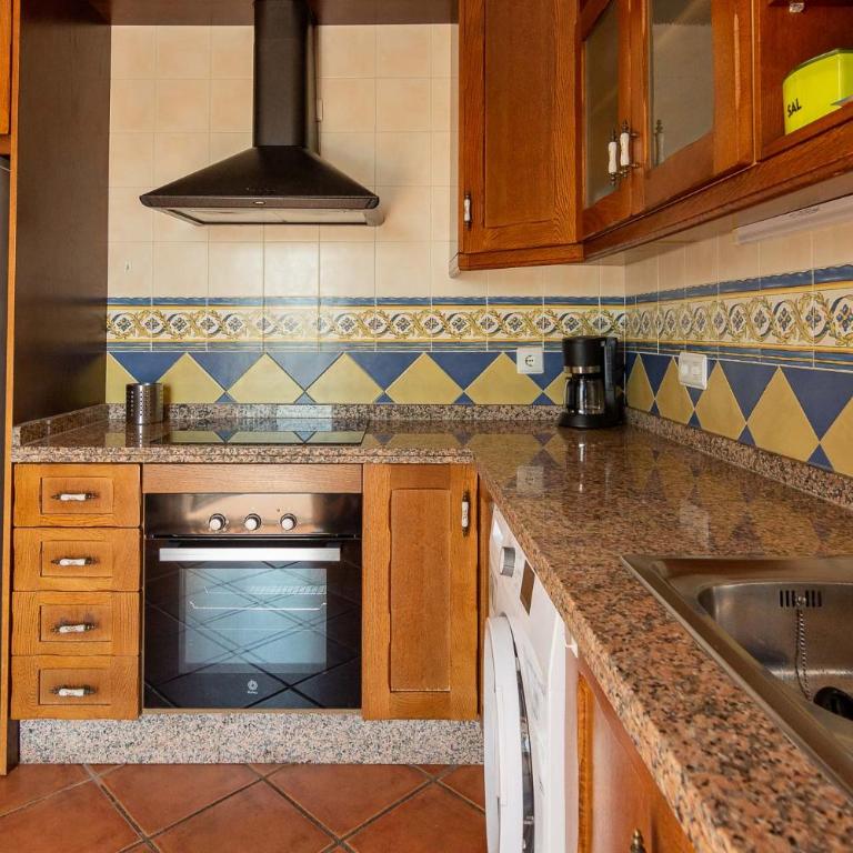 VILLA ANDALUCÍA: cerca de todo, intimidad y espacio - Villa de 3 dormitorios - 18