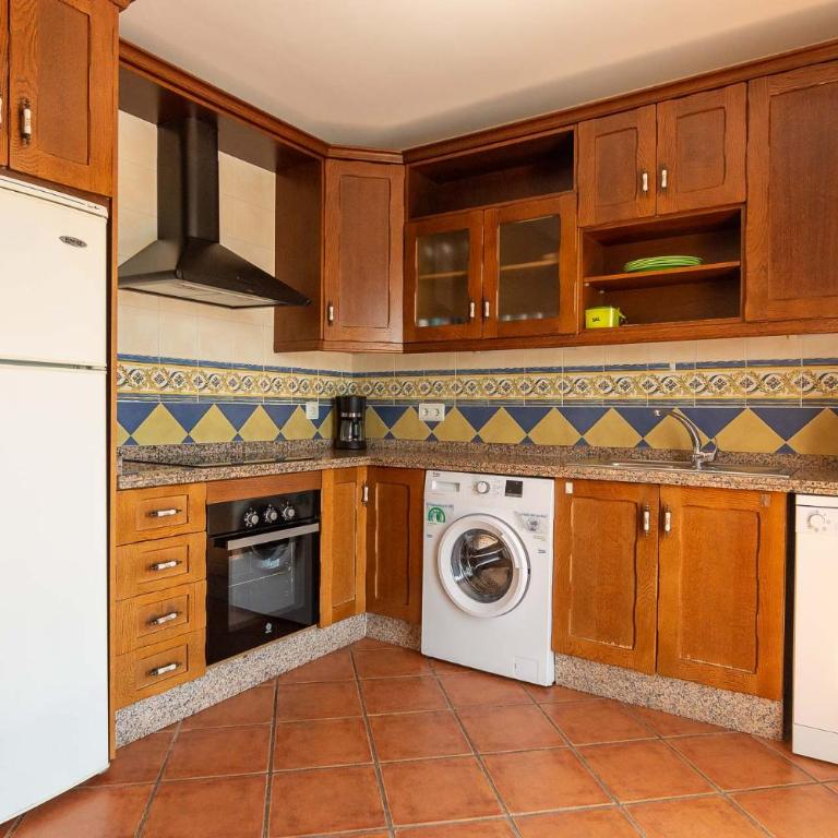 VILLA ANDALUCÍA: cerca de todo, intimidad y espacio - Villa de 3 dormitorios - 38
