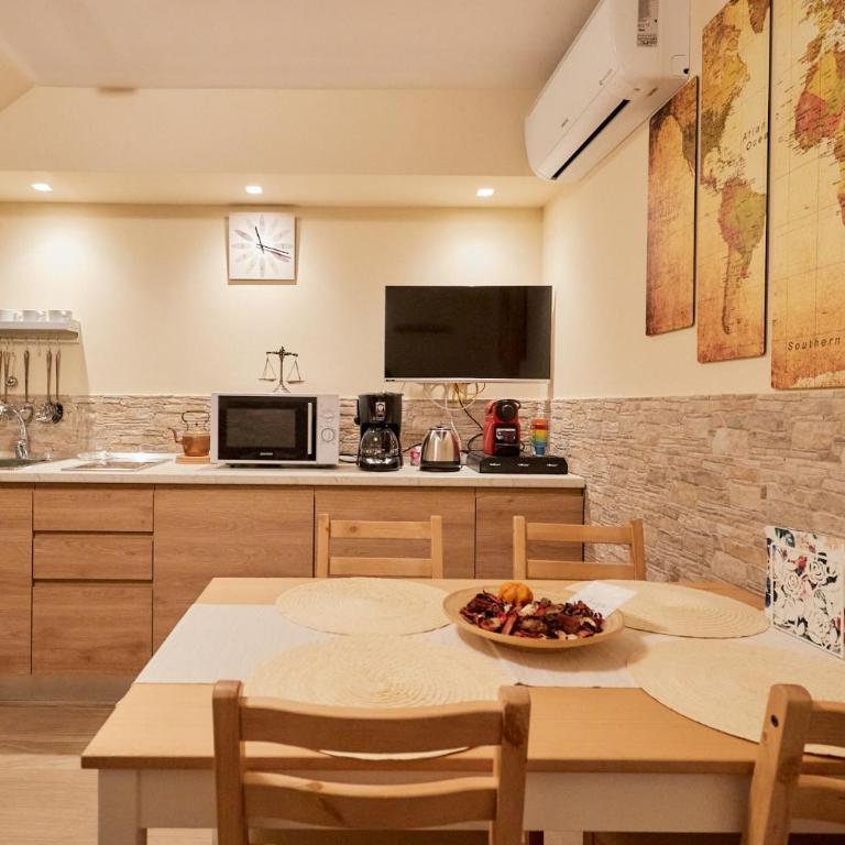 CASA DEI NONNI - Tresca Vecchia Apartment - Bari - Appartamento con 2 Camere da Letto - 5